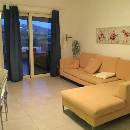 Bouganville Apartman *